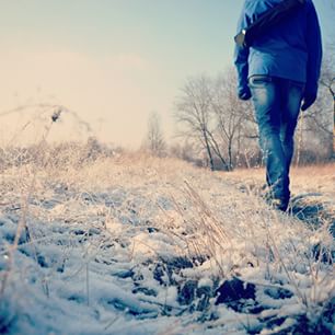 #Spacer #Zima #winter #snieg #Snow #katowice #szopienice #trawa #sciezka #road #droga #instaboy #boy #man #walk #travel #niebo #heaven @oliwierkosma