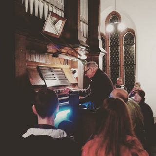 Dziś odbyła się wędrówka do wnętrza organ Kościoła Ewangelickiego w Szopienicach 
#szopienice #organy #wyklad #instrument #schlag #muzyka #music #nice #profesor #festival #findesiecle #people #zwiedzamy #great #fun #silesia #slask #katowice #katowicenielizbona #ktw #kato #cool #polska #poland