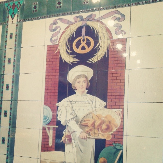 I niech ktoś powie, że Szopienice nie mają w sobie magii ;) #szopienice #katowice #poland #rosdzin #rozdzien #kattowitz #old #instagram #bakery #bread #cake #cook #sweet #meal #photo #magic